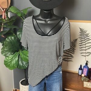 Torrid Size 3 Striped Short Sleeve Shirt